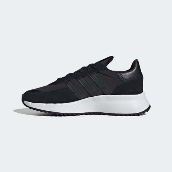 RETROPY F2 SHOES - CORE BLACK/WHITE