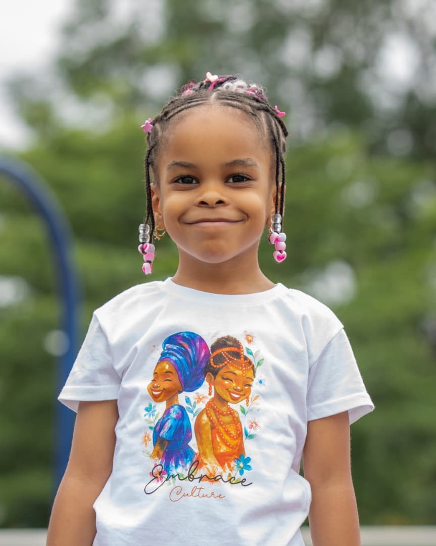 CULTURE EMBRACE T-SHIRT