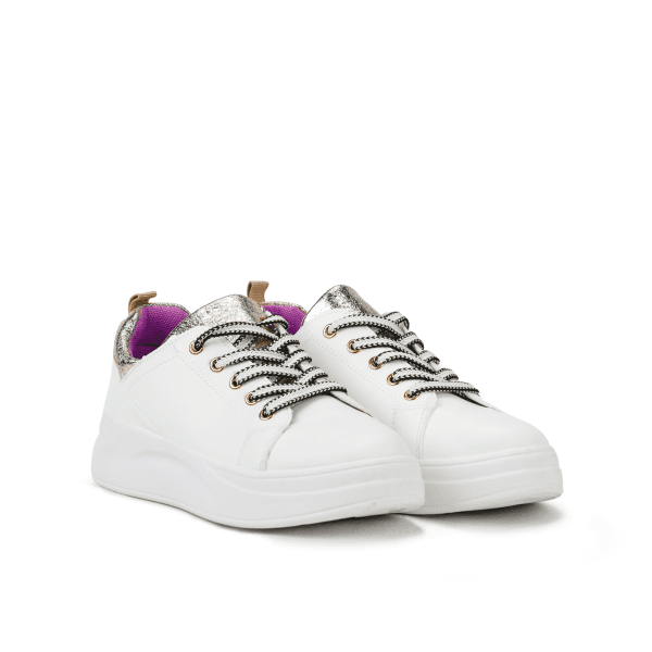 WHITE/GOLD SNAEKERS