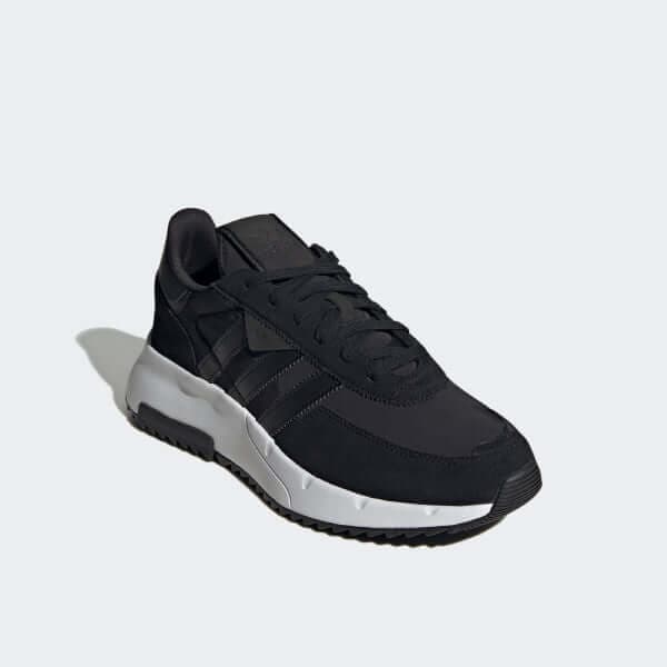 RETROPY F2 SHOES - CORE BLACK/WHITE