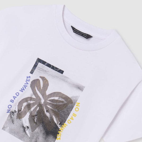 UNISEX WHITE S/S TSHIRT WITH GRAPHIC