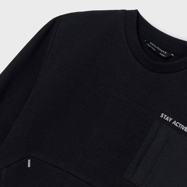 BLACK SWEATSHIRT