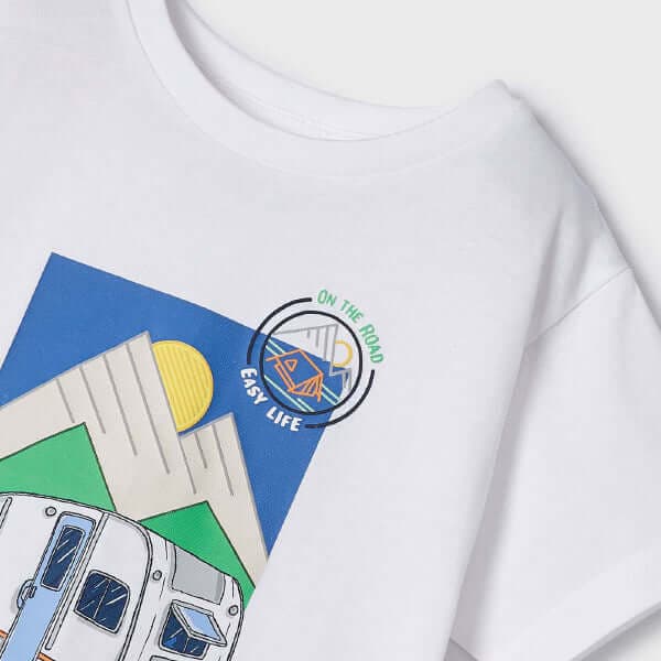 WHITE S/S TSHIRT WITH GRAPHIC