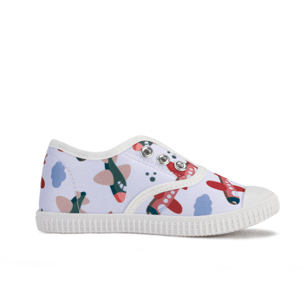 WHITE GEOMETRIC SNEAKERS