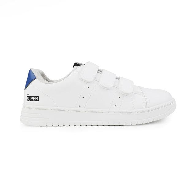 WHITE SNEAKERS Image