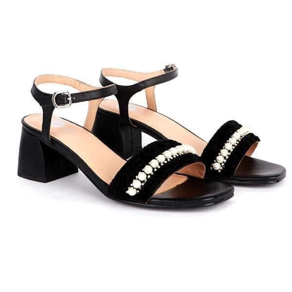 BLACK STONED BLOCK HEEL SANDAL