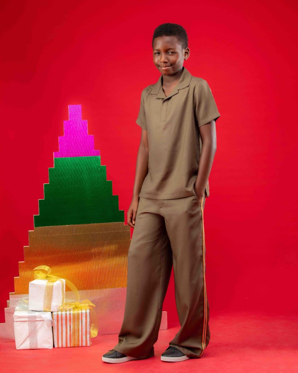 MOBOLAJI SET